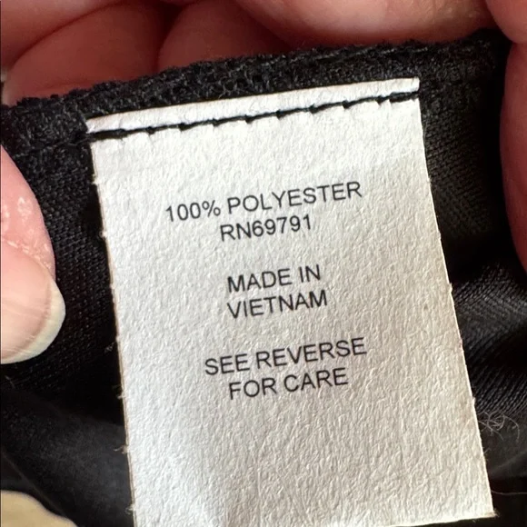 Sara Michelle NWT Red & Black 3X Plus Sheer Chiffon Overlay Top Sparkle - Picture 8 of 9